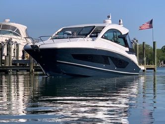 33' Beneteau 2023 Yacht For Sale